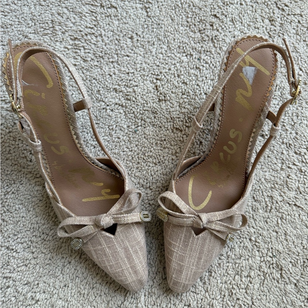 Circus by Sam Edelman Beige Bow Pointed Slingback Heels - Picture 3 of 9